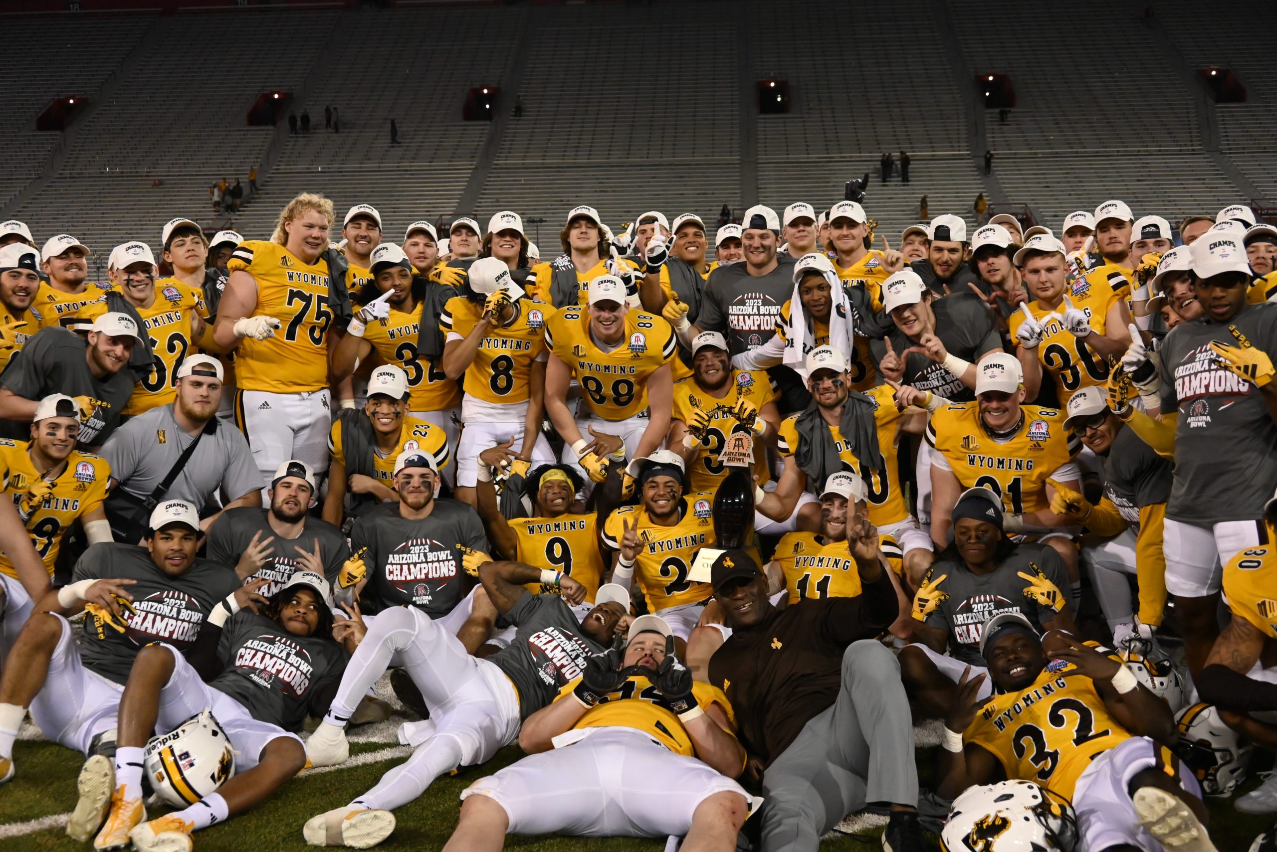 Cowboys win Arizona Bowl, send Bohl out with last second field goal ...